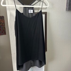 Reversible top